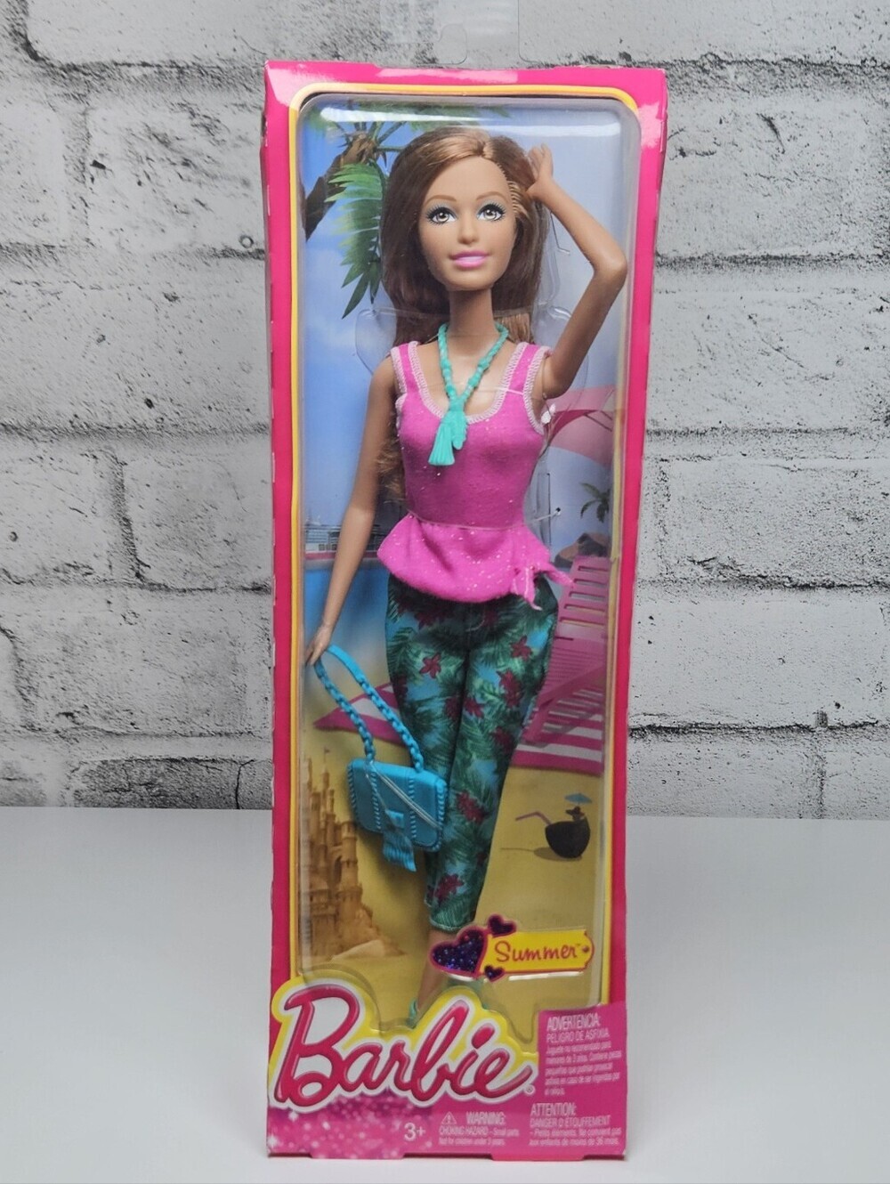 Barbie Summer Fashionistas Doll Brunette Tropical Outfit New in Box